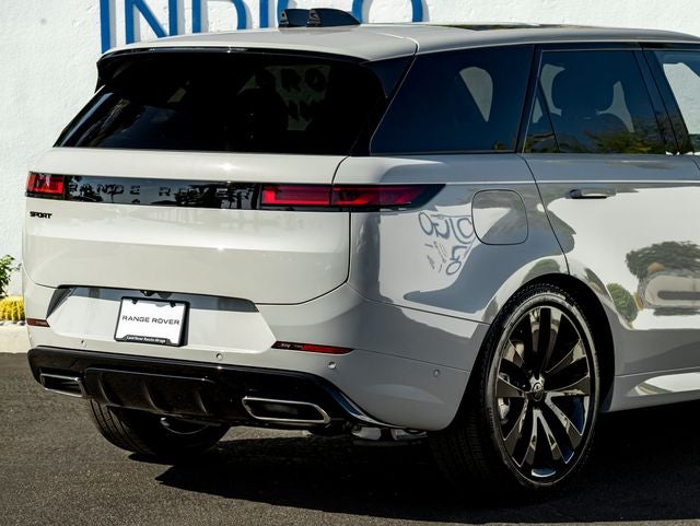 2026 Land Rover Range Rover Sport Dynamic SE