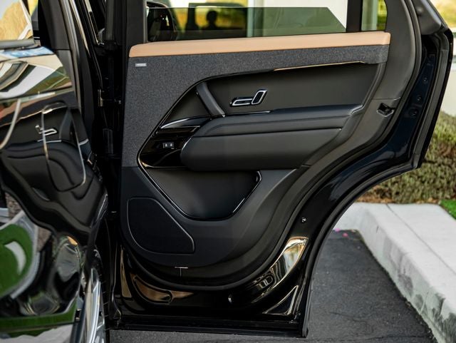 2027 Land Rover Range Rover Sport Dynamic SE