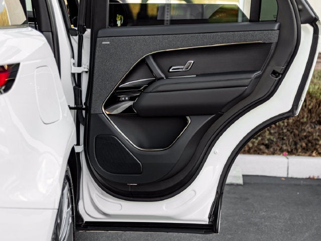2025 Land Rover Range Rover Sport Dynamic SE