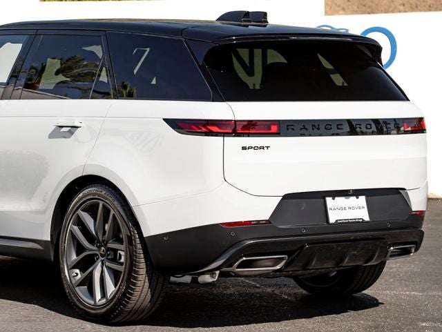 2026 Land Rover Range Rover Sport SE
