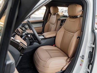 2026 Land Rover Range Rover Sport SE