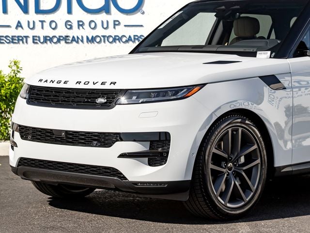 2026 Land Rover Range Rover Sport SE