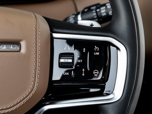 2026 Land Rover Range Rover Sport SE