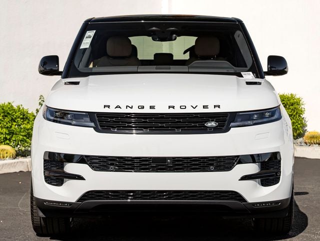 2026 Land Rover Range Rover Sport SE