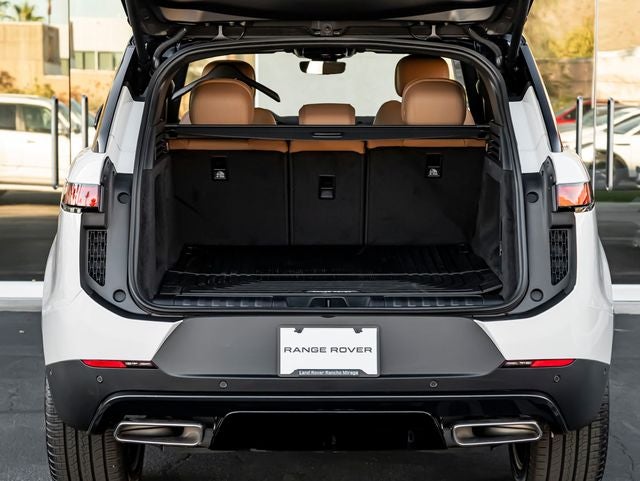 2026 Land Rover Range Rover Sport SE