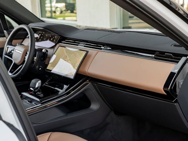 2026 Land Rover Range Rover Sport SE