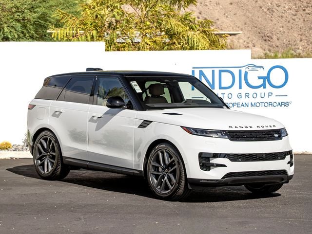 2026 Land Rover Range Rover Sport SE