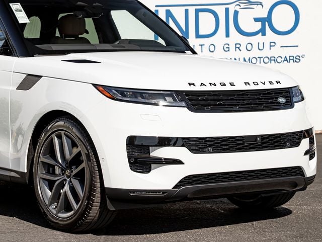 2026 Land Rover Range Rover Sport SE