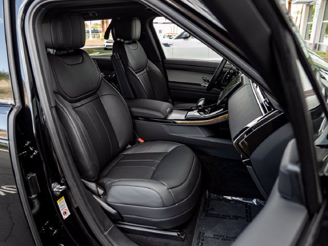 2027 Land Rover Range Rover Sport SE