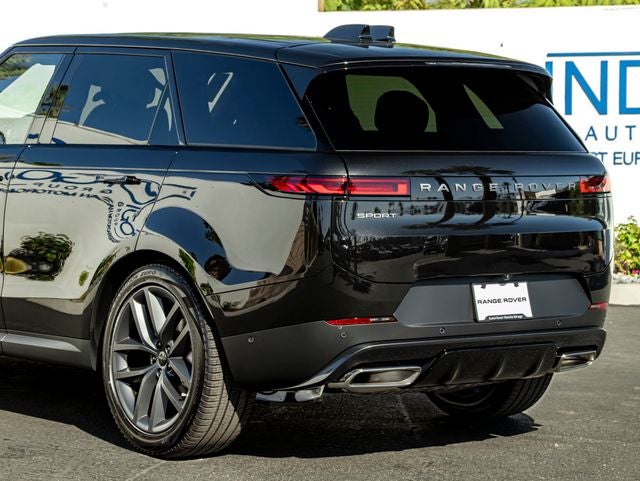 2026 Land Rover Range Rover Sport SE