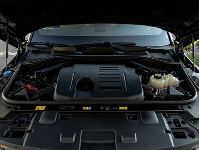 2026 Land Rover Range Rover Sport SE