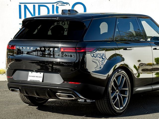 2026 Land Rover Range Rover Sport SE