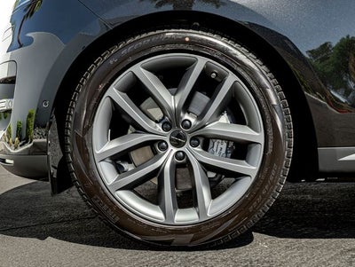 2027 Land Rover Range Rover Sport SE