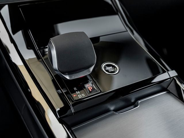 2027 Land Rover Range Rover Sport SE