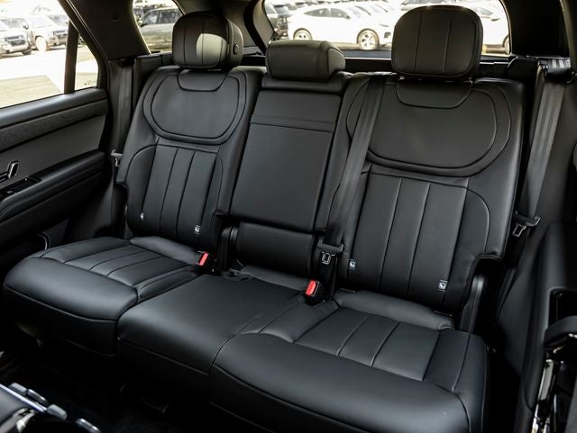 2027 Land Rover Range Rover Sport SE
