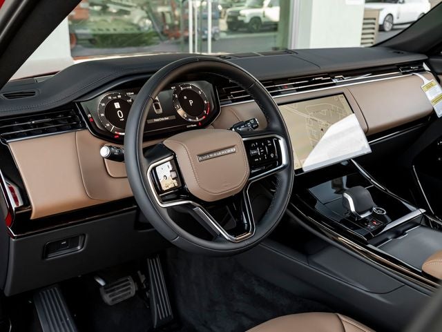 2026 Land Rover Range Rover Sport SE