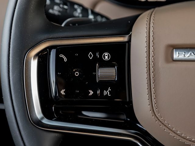 2026 Land Rover Range Rover Sport SE