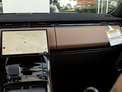 2026 Land Rover Range Rover Sport SE