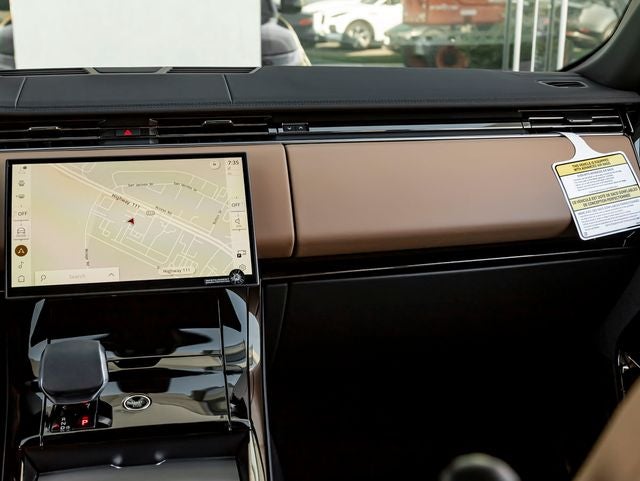 2026 Land Rover Range Rover Sport SE