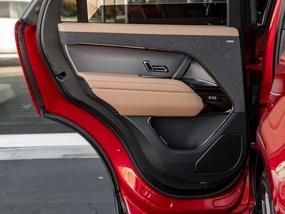 2026 Land Rover Range Rover Sport SE