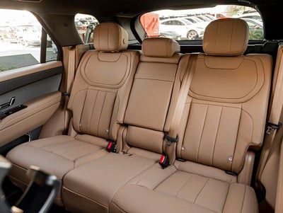 2026 Land Rover Range Rover Sport SE