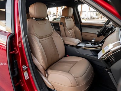 2026 Land Rover Range Rover Sport SE
