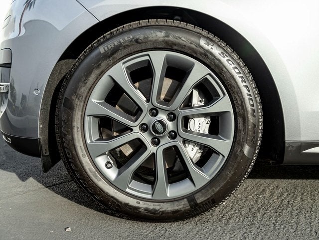 2025 Land Rover Range Rover Sport SE