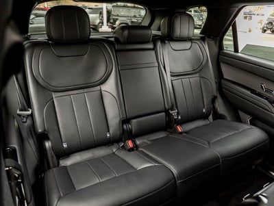 2025 Land Rover Range Rover Sport SE