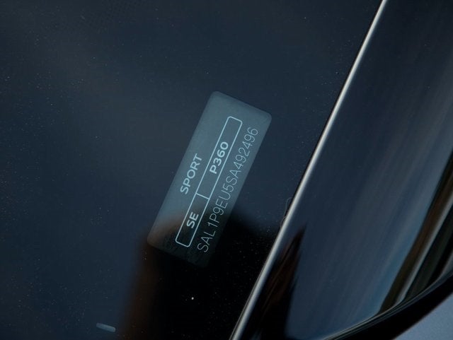 2025 Land Rover Range Rover Sport SE