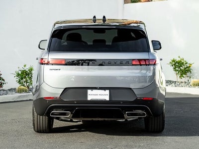 2025 Land Rover Range Rover Sport SE