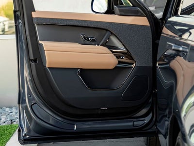 2026 Land Rover Range Rover Sport SE