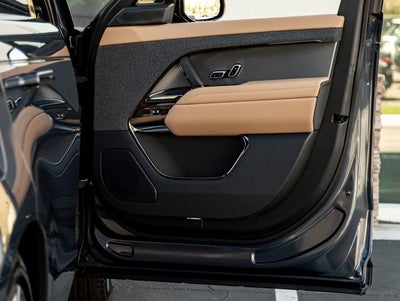 2026 Land Rover Range Rover Sport SE