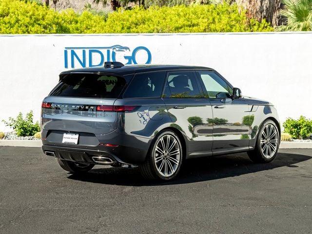 2026 Land Rover Range Rover Sport SE