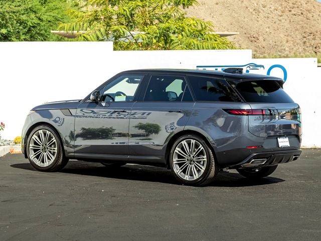 2026 Land Rover Range Rover Sport SE