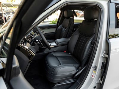 2026 Land Rover Range Rover Sport SE