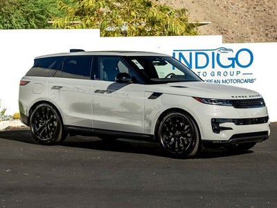 2026 Land Rover Range Rover Sport SE