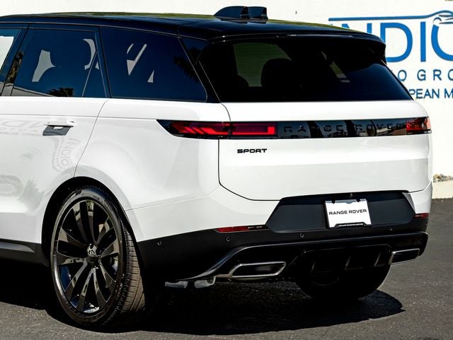2026 Land Rover Range Rover Sport SE