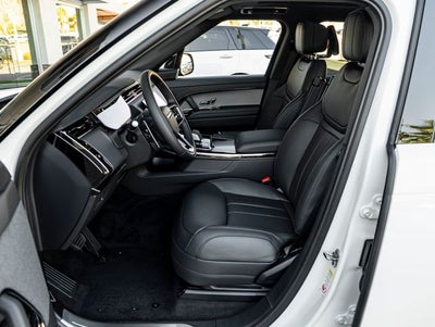 2026 Land Rover Range Rover Sport SE