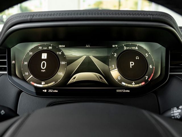 2026 Land Rover Range Rover Sport SE