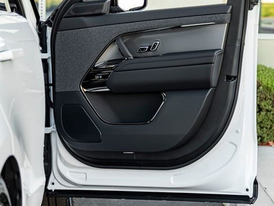 2026 Land Rover Range Rover Sport SE