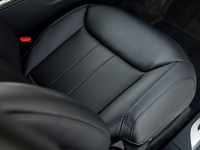 2026 Land Rover Range Rover Sport SE