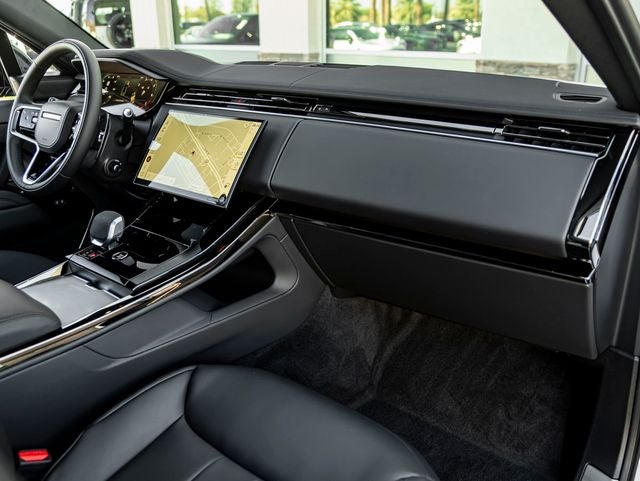 2026 Land Rover Range Rover Sport SE