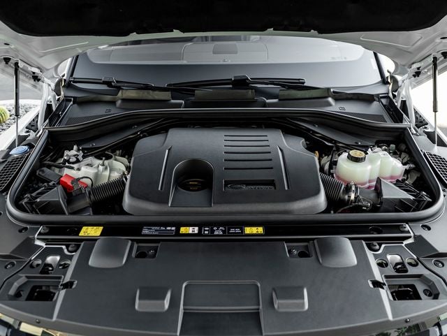 2026 Land Rover Range Rover Sport SE