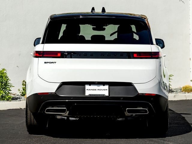 2026 Land Rover Range Rover Sport SE