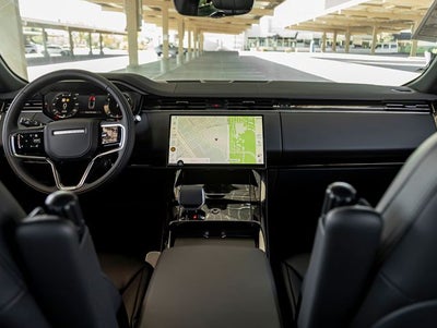 2026 Land Rover Range Rover Sport SE