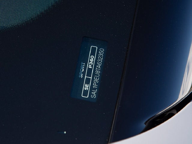 2026 Land Rover Range Rover Sport SE