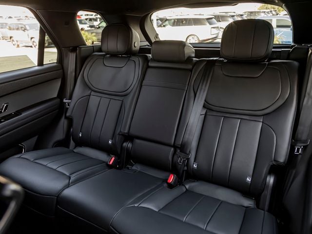 2027 Land Rover Range Rover Sport SE