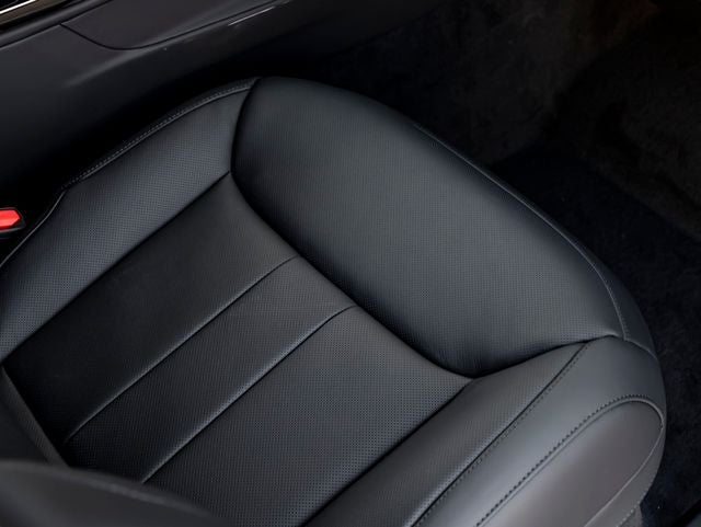 2027 Land Rover Range Rover Sport SE