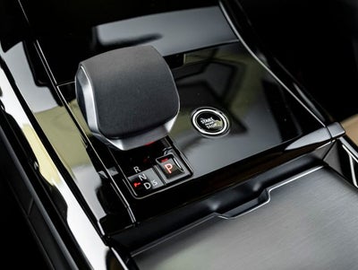 2026 Land Rover Range Rover Sport SE