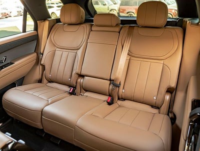 2026 Land Rover Range Rover Sport SE